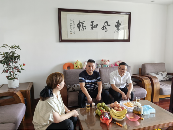 【清廉家庭建设】清风送暖话家风  暖心家访促廉洁-邵阳市纪委监委驻邵阳市人社局纪检监察组开展“廉政家访”活动_邵阳头条网